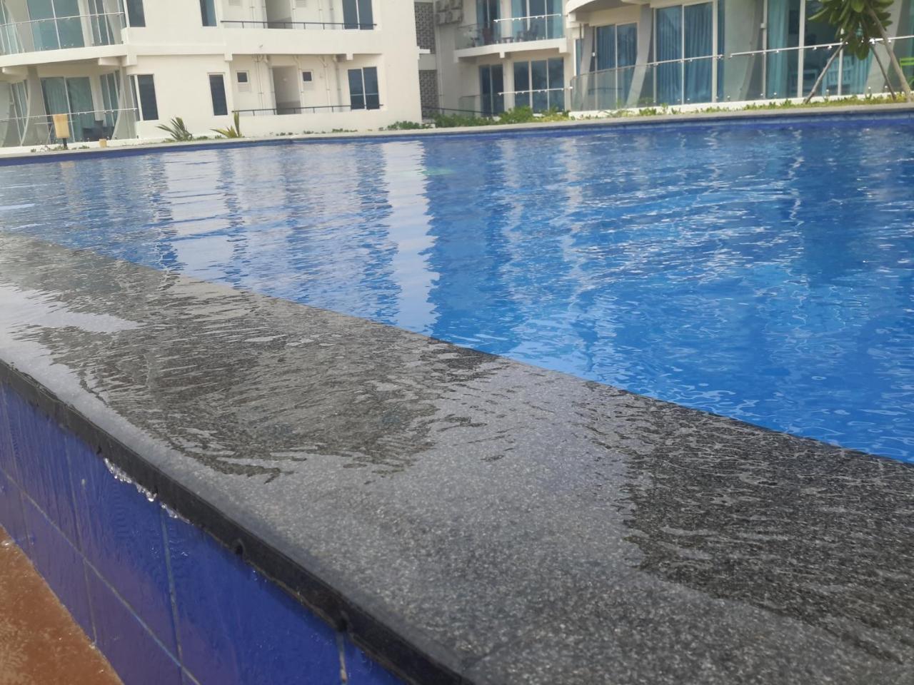 LLH 1G2 Nilaveli Ocean Front Condos Exterior foto